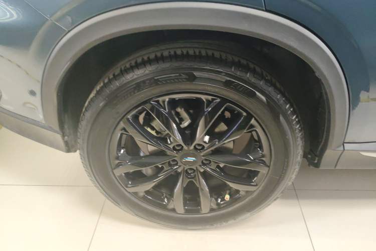 Used CHANGAN OSHAN X5 PLUS 2023 1.5T DCT Smart & Fun AI Edition Exterior 8