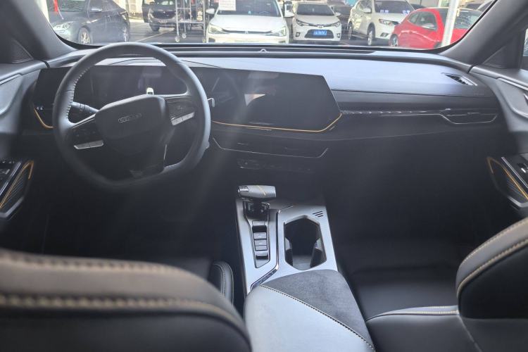 Used CHANGAN OSHAN X5 PLUS 2023 1.5T DCT Navigation Edition Interior 1