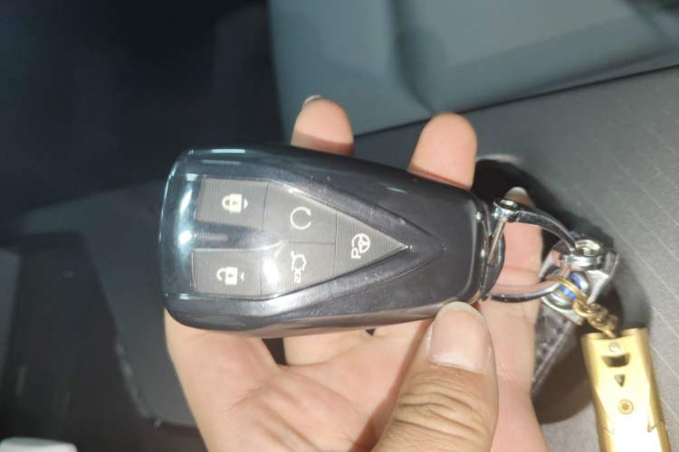 Used CHANGAN OSHAN X5 PLUS 2023 1.5T DCT Smart & Fun AI Edition Interior 1