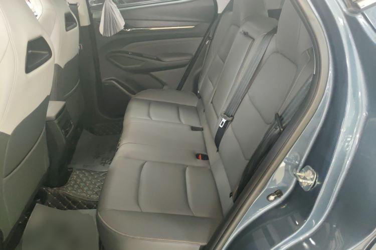 Used CHANGAN OSHAN X5 PLUS 2023 1.5T DCT Smart & Fun AI Edition Interior 4