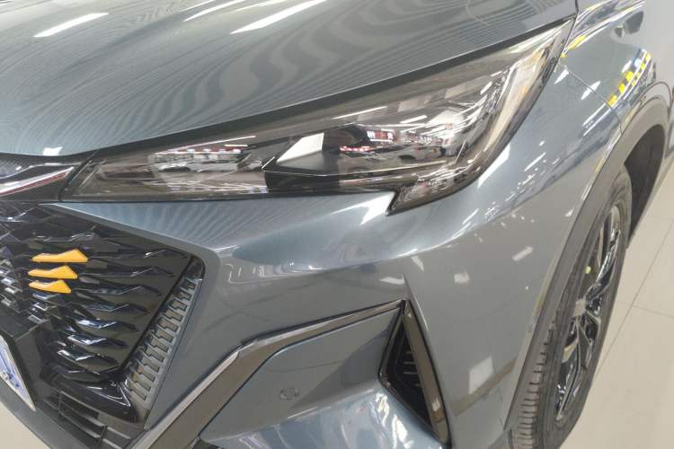Used CHANGAN OSHAN X5 PLUS 2023 1.5T DCT Smart & Fun AI Edition Left Front Headlight