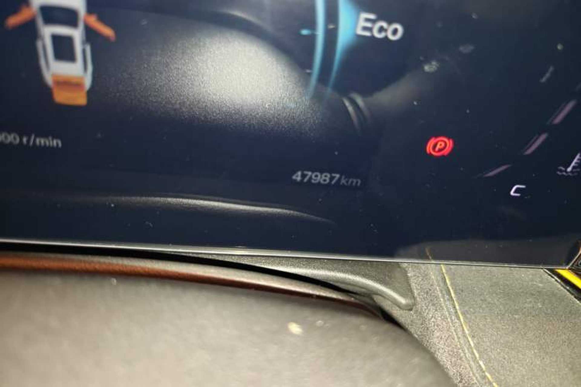 Used CHANGAN OSHAN X5 PLUS 2023 1.5T DCT Pioneer Edition Odometer Close Up