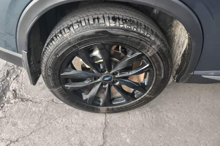 Used CHANGAN OSHAN X5 PLUS 2023 Revised 1.5T DCT Excellence Edition Right Rear Wheel Hub