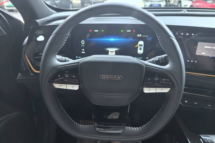 Used CHANGAN OSHAN X5 PLUS 2023 1.5T DCT Navigation Edition Steering Wheel