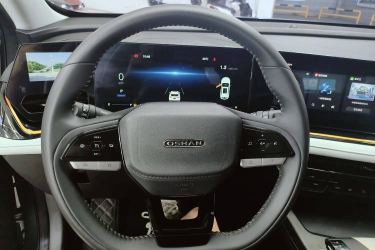 Used CHANGAN OSHAN X5 PLUS 2023 1.5T DCT Excellence Edition Steering Wheel