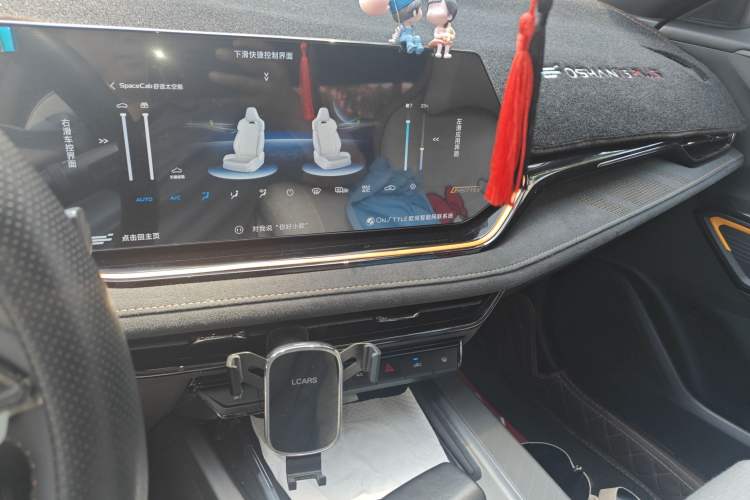 Used CHANGAN OSHAN X5 PLUS 2023 Revised 1.5T DCT Pioneer Edition Audio And AC Panel