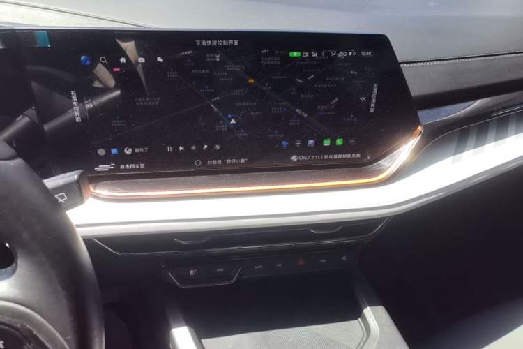 Used CHANGAN OSHAN X5 PLUS 2023 1.5T DCT Excellence Edition Audio And AC Panel