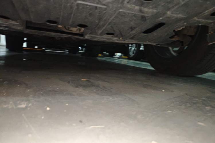 Used CHANGAN OSHAN X5 PLUS 2023 Revised 1.5T DCT Excellence Edition Chassis Front