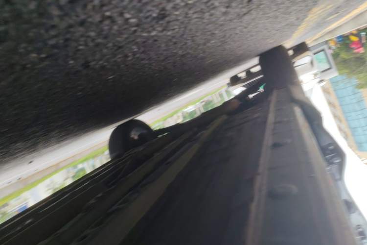 Used CHANGAN OSHAN X5 PLUS 2023 1.5T DCT Pioneer Edition Chassis Front Right