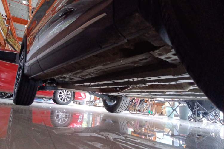 Used CHANGAN OSHAN X5 PLUS 2023 Revised 1.5T DCT Excellence Edition Chassis Front Right