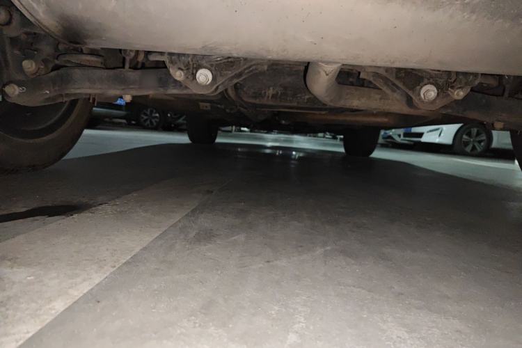 Used CHANGAN OSHAN X5 PLUS 2023 1.5T DCT Pioneer Edition Chassis Rear