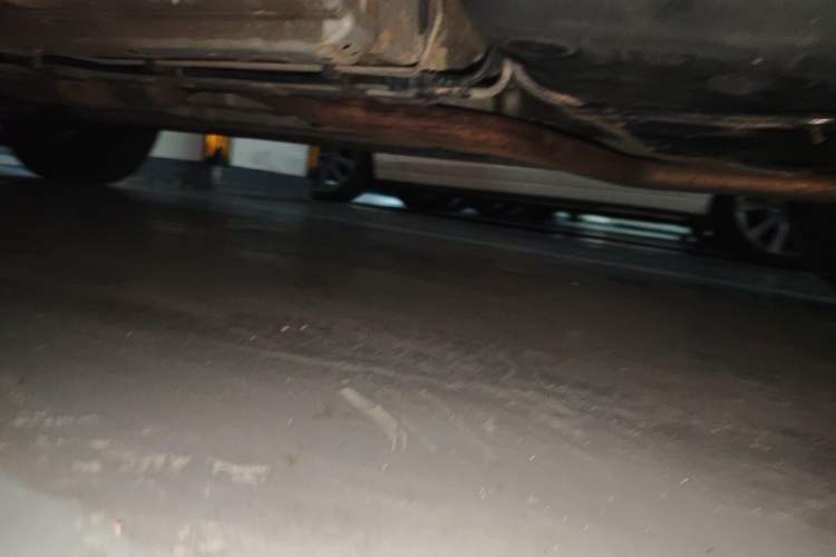 Used CHANGAN OSHAN X5 PLUS 2023 Revised 1.5T DCT Excellence Edition Chassis Rear Left