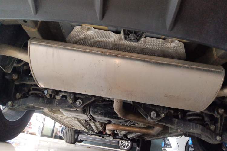 Used CHANGAN OSHAN X5 PLUS 2023 Revised 1.5T DCT Excellence Edition Chassis Rear