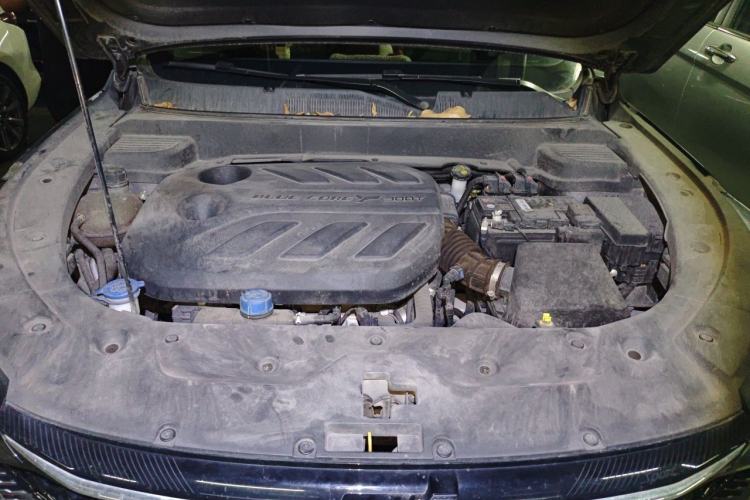 Used CHANGAN OSHAN X5 PLUS 2023 Revised 1.5T DCT Excellence Edition Engine Bay