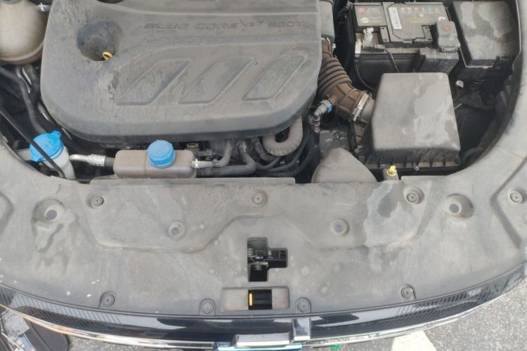 Used CHANGAN OSHAN X5 PLUS 2023 1.5T DCT Pioneer Edition Engine Bay