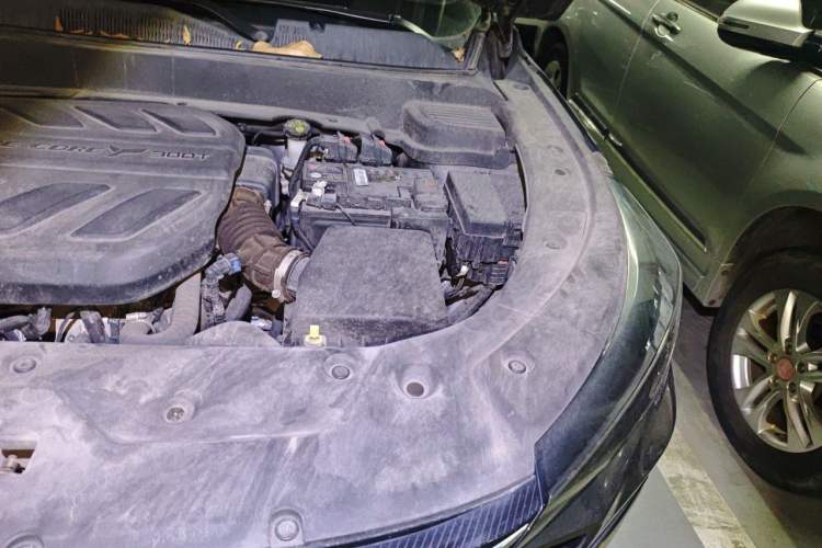 Used CHANGAN OSHAN X5 PLUS 2023 Revised 1.5T DCT Excellence Edition Engine Bay Left