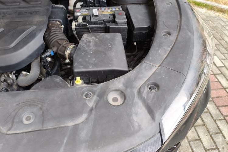 Used CHANGAN OSHAN X5 PLUS 2023 1.5T DCT Navigation Edition Engine Bay Left