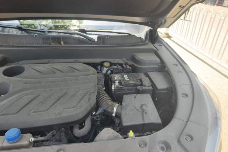 Used CHANGAN OSHAN X5 PLUS 2023 1.5T DCT Smart & Fun AI Edition Engine Bay Left