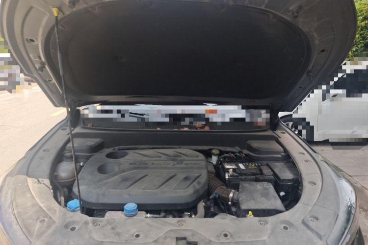 Used CHANGAN OSHAN X5 PLUS 2023 1.5T DCT Navigation Edition Engine Bay