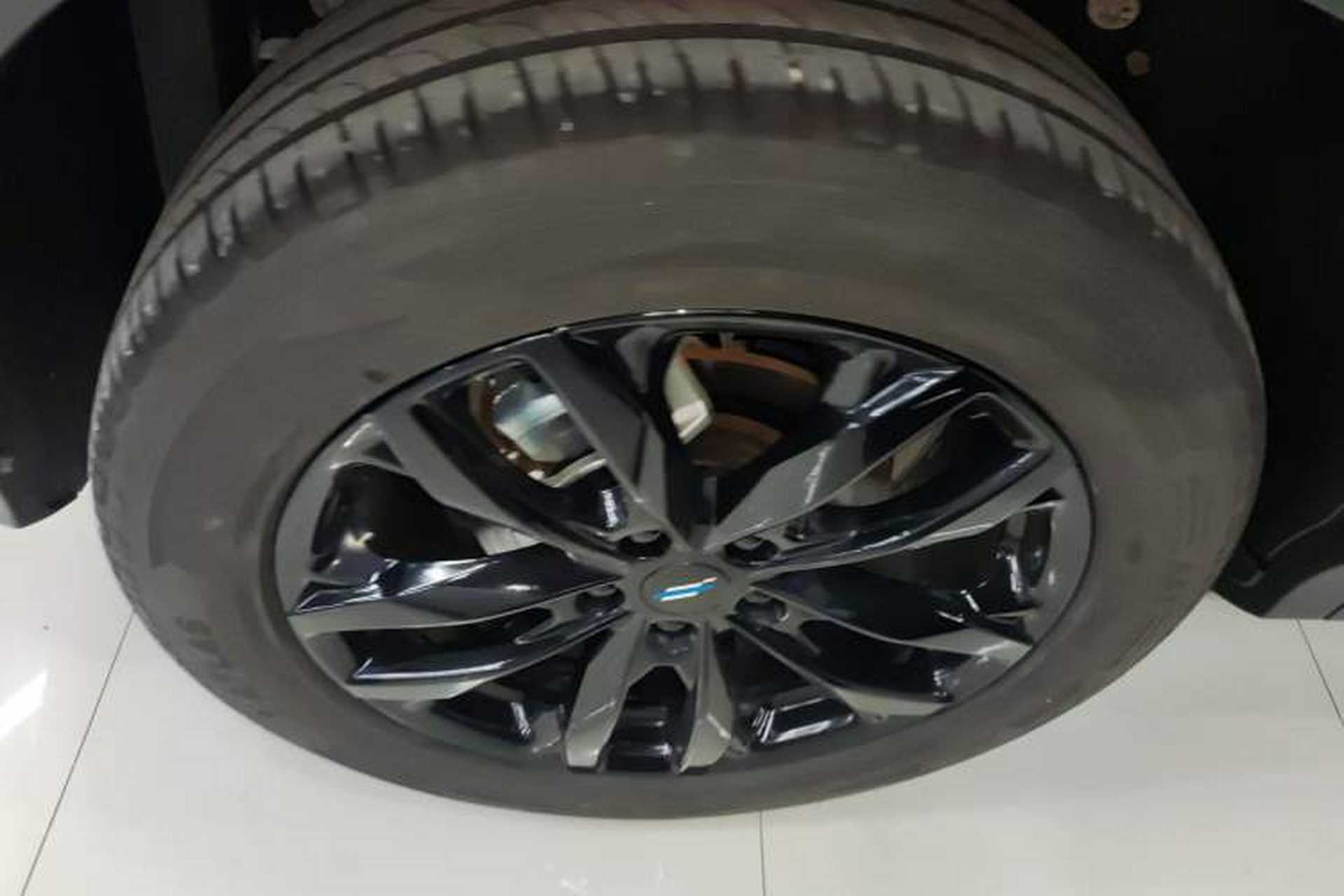 Used CHANGAN OSHAN X5 PLUS 2023 Revised 1.5T DCT Pioneer Edition Exterior 2