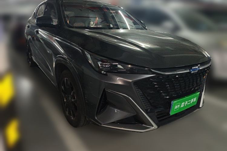 Used CHANGAN OSHAN X5 PLUS 2023 Revised 1.5T DCT Excellence Edition Front Right 45 Deg