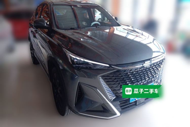 Used CHANGAN OSHAN X5 PLUS 2023 Revised 1.5T DCT Excellence Edition Front Right 45 Deg