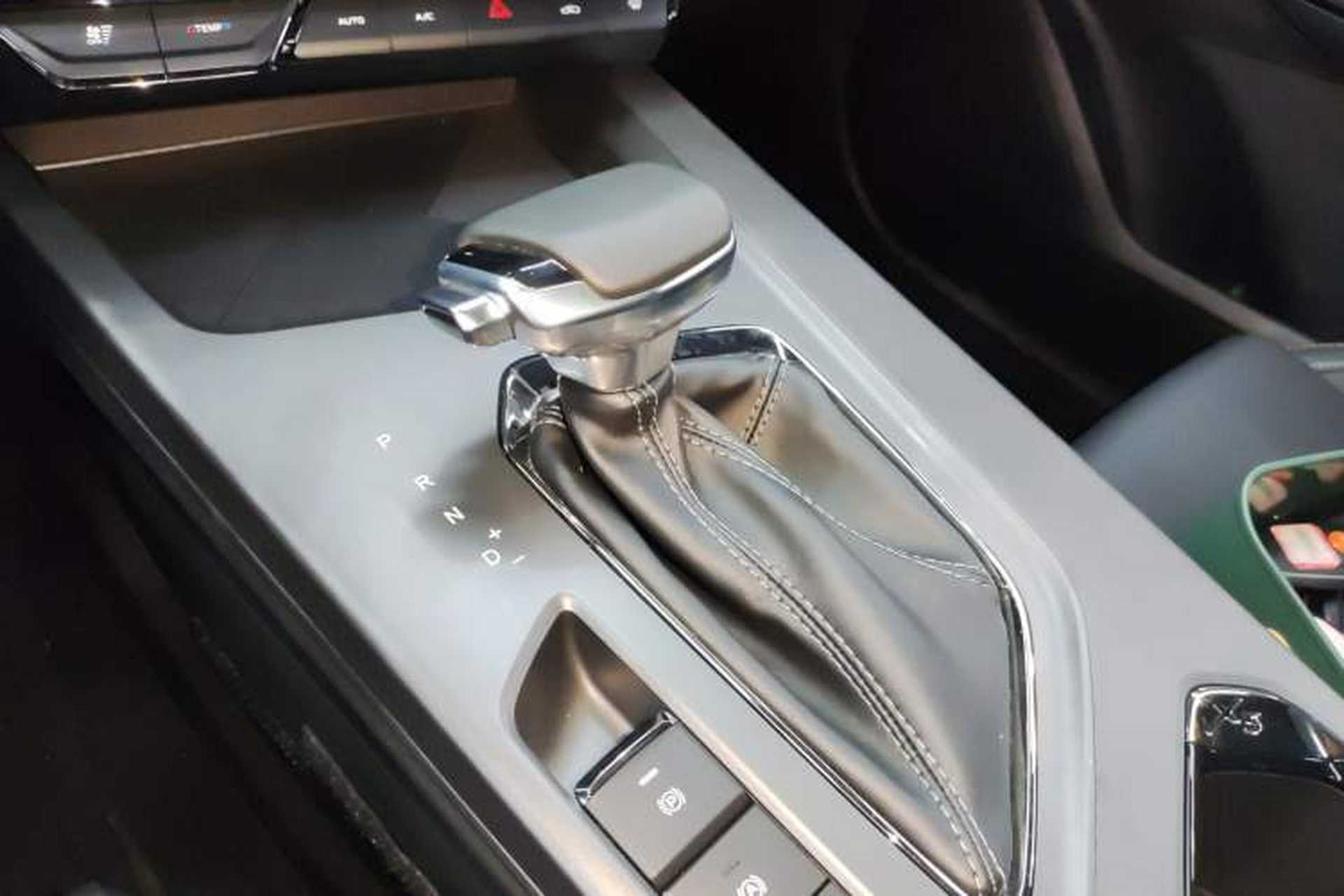 Used CHANGAN OSHAN X5 PLUS 2023 Revised 1.5T DCT Pioneer Edition Gear Lever