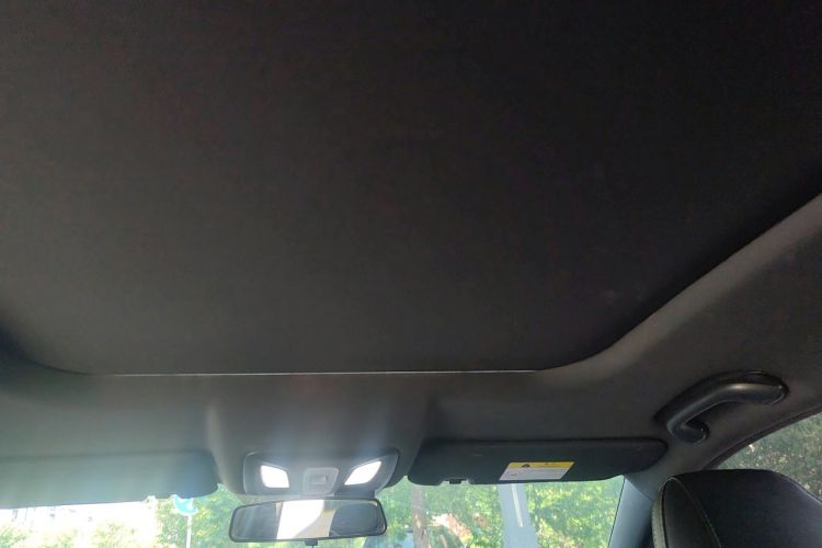 Used CHANGAN OSHAN X5 PLUS 2023 Revised 1.5T DCT Pioneer Edition Headliner
