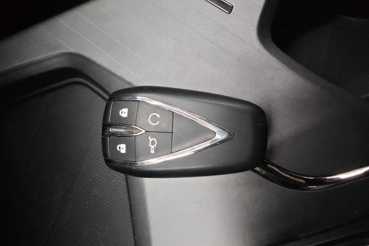 Used CHANGAN OSHAN X5 PLUS 2023 1.5T DCT Navigation Edition Interior 1