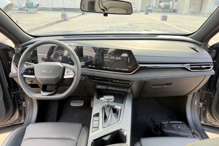 Used CHANGAN OSHAN X5 PLUS 2023 Revised 1.5T DCT Pioneer Edition Interior 2