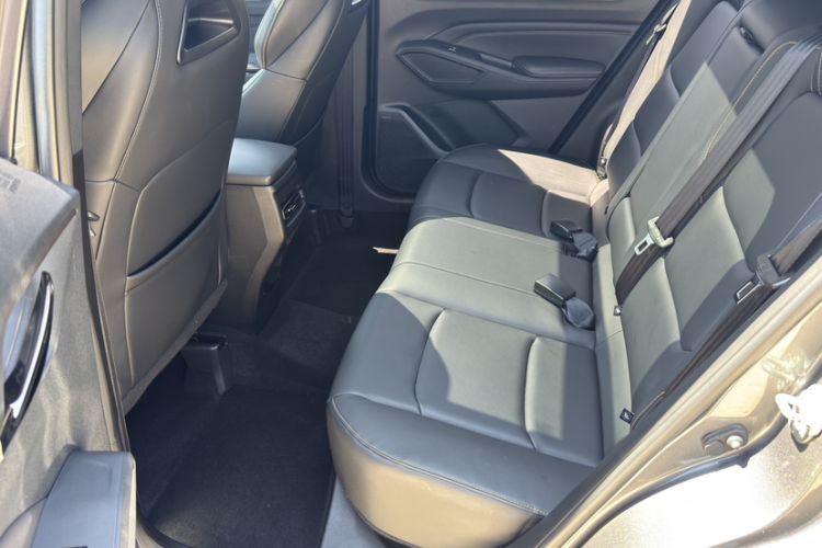 Used CHANGAN OSHAN X5 PLUS 2023 1.5T DCT Smart & Fun AI Edition Interior 2