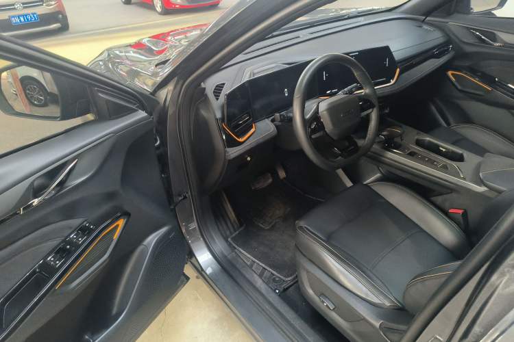 Used CHANGAN OSHAN X5 PLUS 2023 Revised 1.5T DCT Excellence Edition Interior 3