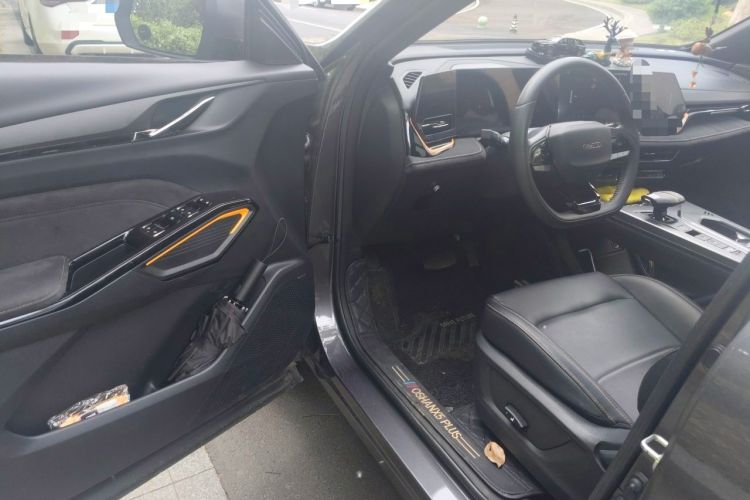 Used CHANGAN OSHAN X5 PLUS 2023 1.5T DCT Excellence Edition Interior 3