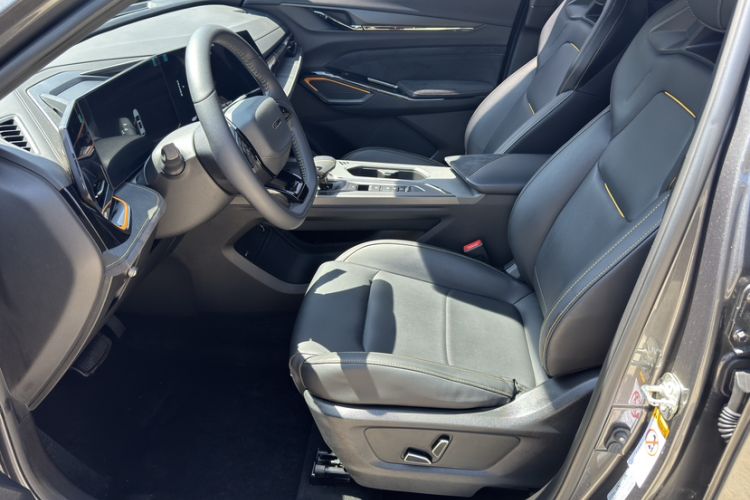 Used CHANGAN OSHAN X5 PLUS 2023 1.5T DCT Smart & Fun AI Edition Interior 3