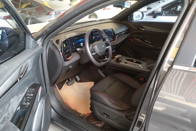 Used CHANGAN OSHAN X5 PLUS 2023 Revised Version 1.5T DCT Navigation Edition Interior 3