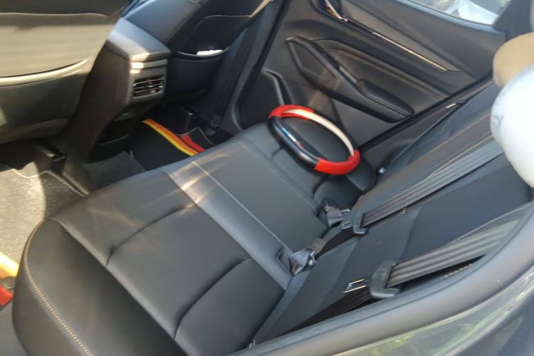Used CHANGAN OSHAN X5 PLUS 2023 Revised 1.5T DCT Pioneer Edition Interior 4