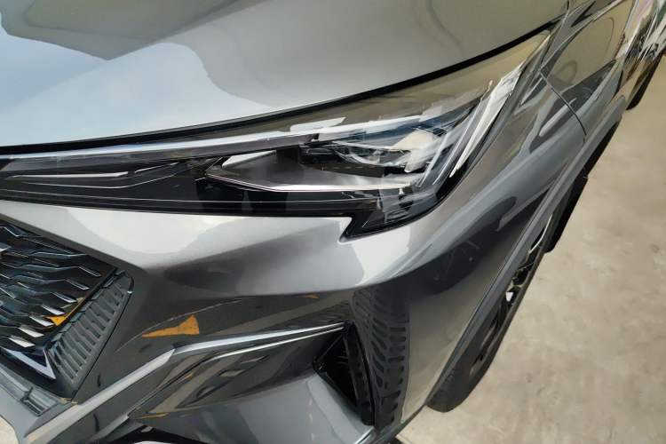 Used CHANGAN OSHAN X5 PLUS 2023 1.5T DCT Excellence Edition Left Front Headlight