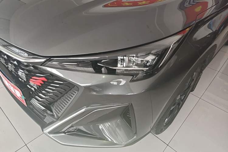 Used CHANGAN OSHAN X5 PLUS 2023 1.5T DCT Navigation Edition Left Front Headlight