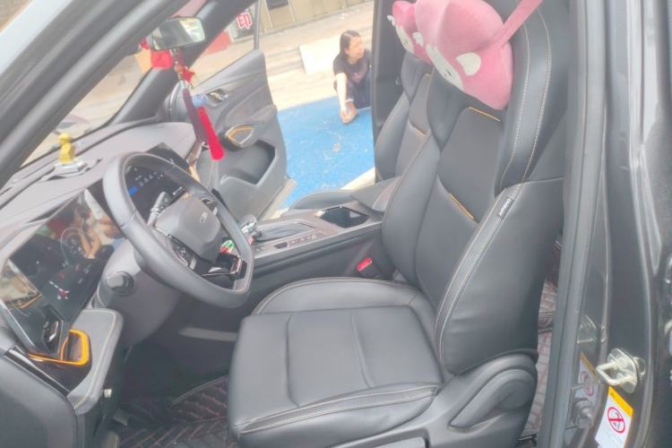 Used CHANGAN OSHAN X5 PLUS 2023 1.5T DCT Pioneer Edition Left Front Seat