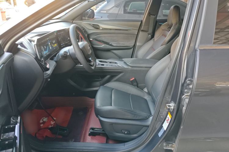 Used CHANGAN OSHAN X5 PLUS 2023 Revised Version 1.5T DCT Navigation Edition Left Front Seat