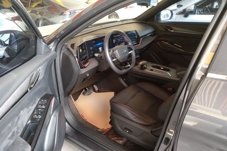 Used CHANGAN OSHAN X5 PLUS 2023 Revised Version 1.5T DCT Navigation Edition Left Front Seat