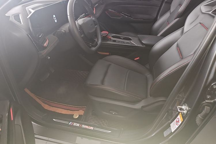 Used CHANGAN OSHAN X5 PLUS 2023 1.5T DCT Navigation Edition Left Front Seat