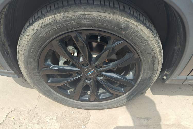 Used CHANGAN OSHAN X5 PLUS 2023 1.5T DCT Smart & Fun AI Edition Left Front Wheel Hub