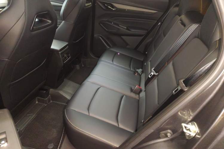 Used CHANGAN OSHAN X5 PLUS 2023 Revised 1.5T DCT Excellence Edition Left Rear Seat