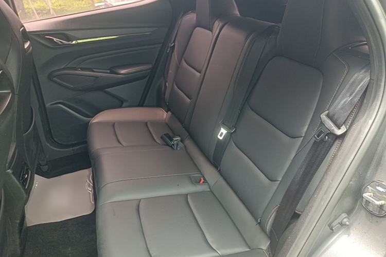 Used CHANGAN OSHAN X5 PLUS 2023 Revised 1.5T DCT Pioneer Edition Left Rear Seat