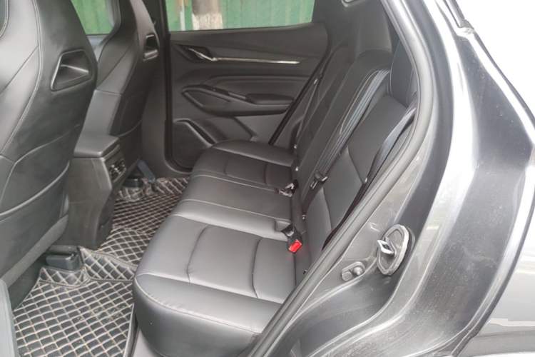 Used CHANGAN OSHAN X5 PLUS 2023 Revised 1.5T DCT Pioneer Edition Left Rear Seat
