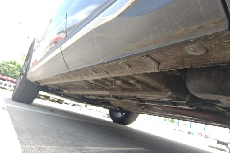 Used CHANGAN OSHAN X5 PLUS 2023 1.5T DCT Pioneer Edition Dynamic Version Left Side Sill