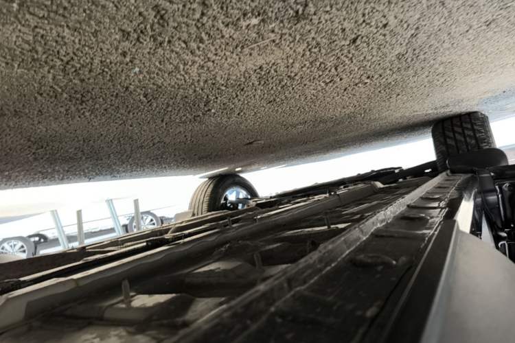 Used CHANGAN OSHAN X5 PLUS 2023 Revised 1.5T DCT Excellence Edition Left Side Sill