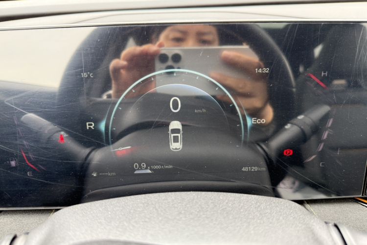 Used CHANGAN OSHAN X5 PLUS 2023 Revised 1.5T DCT Pioneer Edition Odometer Close Up