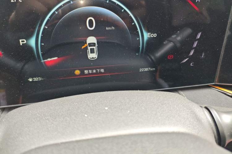 Used CHANGAN OSHAN X5 PLUS 2023 1.5T DCT Pioneer Edition Odometer Close Up